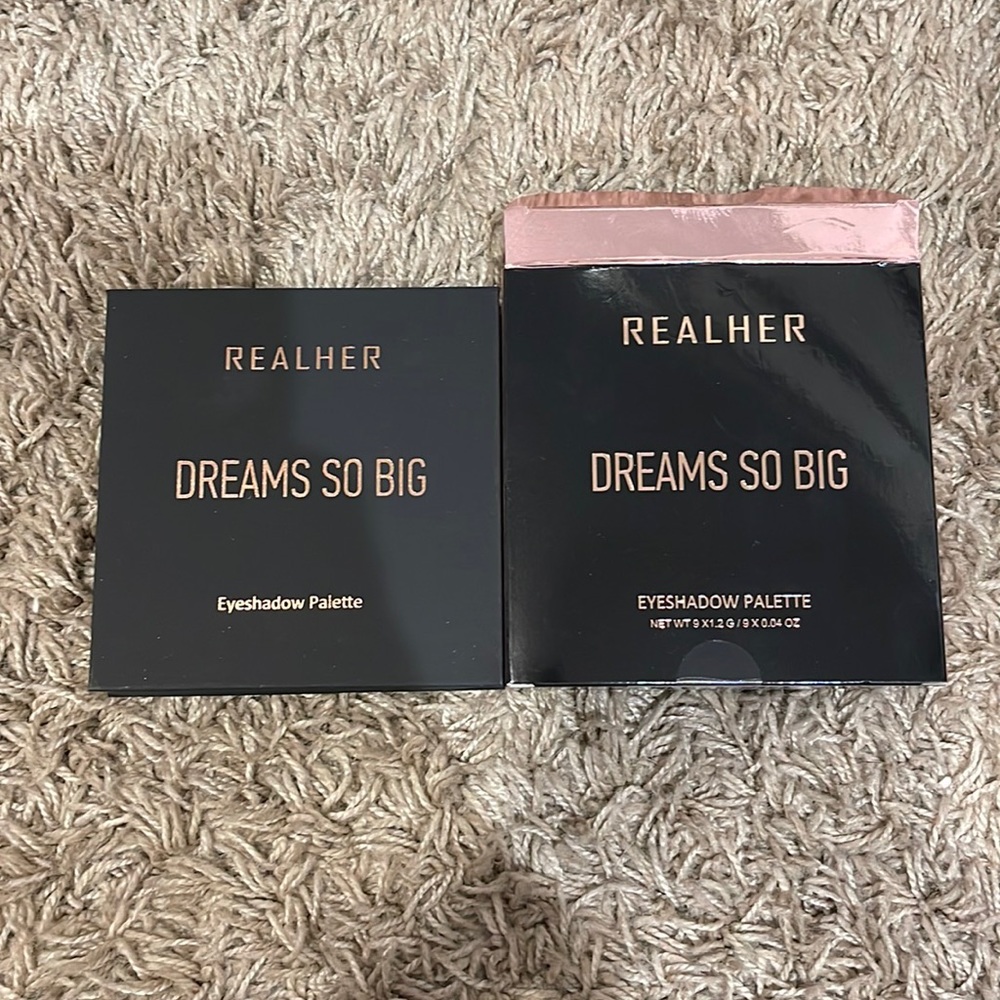 Realher dreams so big eyeshadows palette